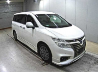 Used NISSAN ELGRAND