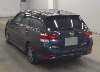 TOYOTA COROLLA FIELDER 2015
