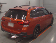 TOYOTA COROLLA FIELDER 2015