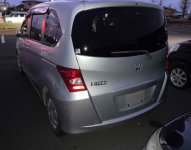 HONDA FREED 2009
