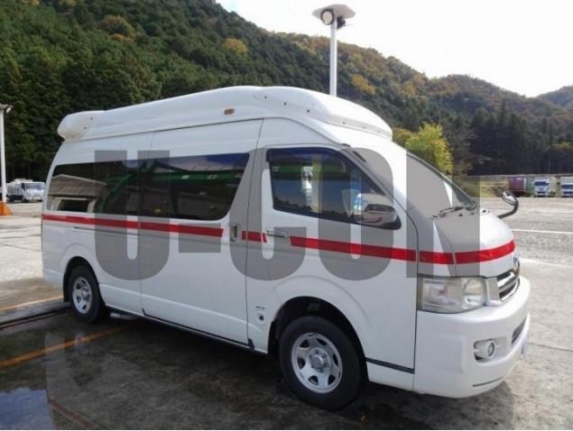 TOYOTA HIACE VAN 2006