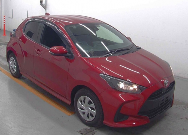 TOYOTA YARIS 2023