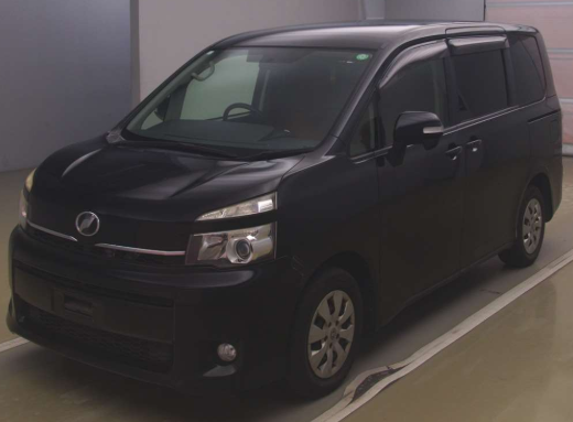 TOYOTA VOXY 2010